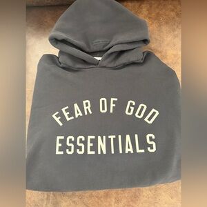 Fear of God Essentials - Men’s size M hoodie black NWOT. Purchased 12/15/2025.